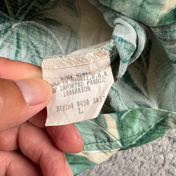 Tori Richard Mens Hawaiian Shirt Large Multicolor Drinks Martini Mai Tai USA - Picture 5 of 7